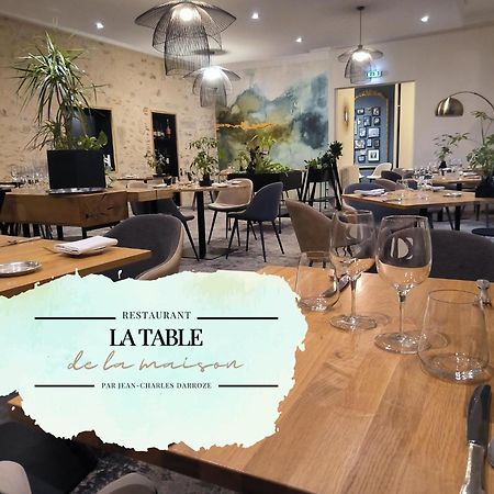 Logis Hotel - Restaurant Maison Claude Darroze Langon  Εξωτερικό φωτογραφία