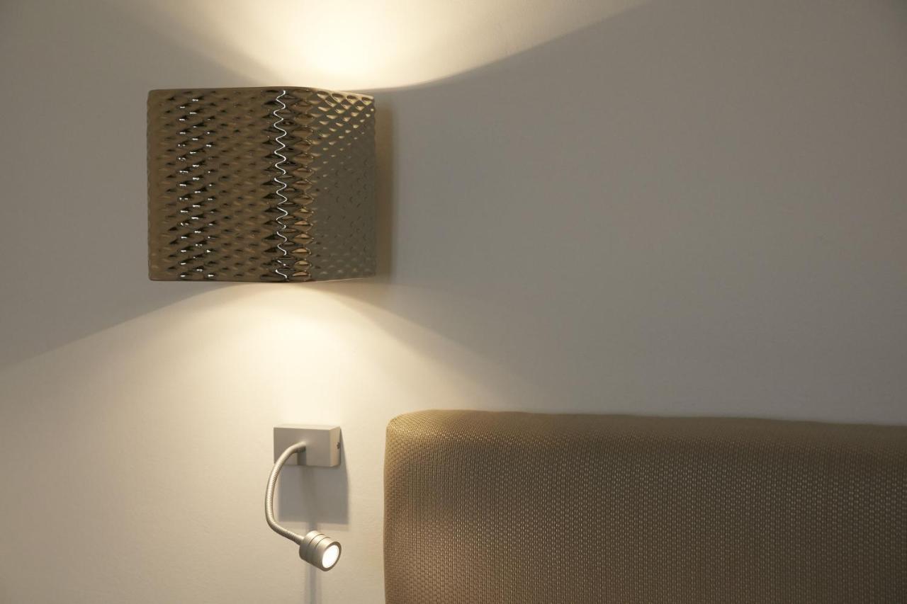 Logis Hotel - Restaurant Maison Claude Darroze Langon  Εξωτερικό φωτογραφία